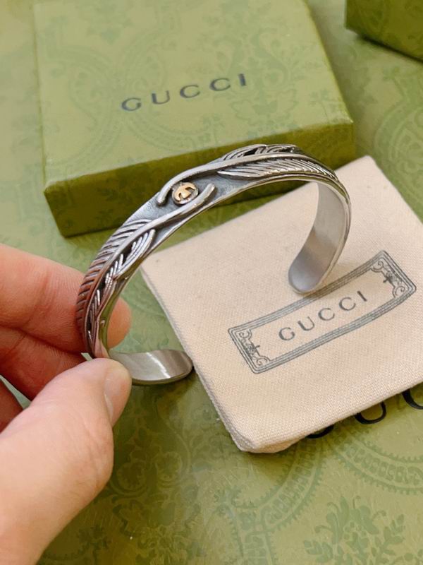 Gucci Bracelet 10yxx51